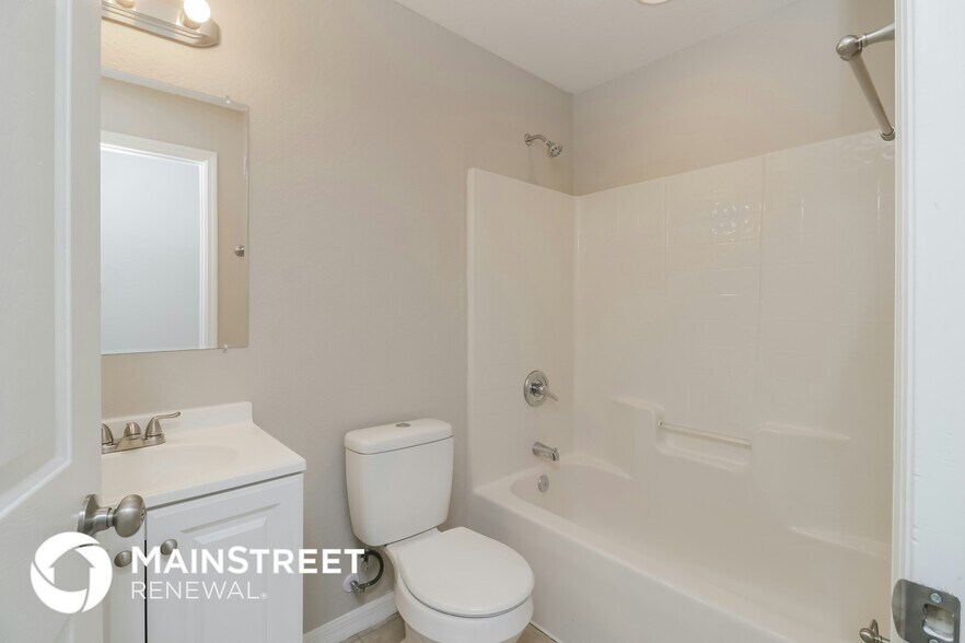 Building Photo - 3207 Grand Pines Dr