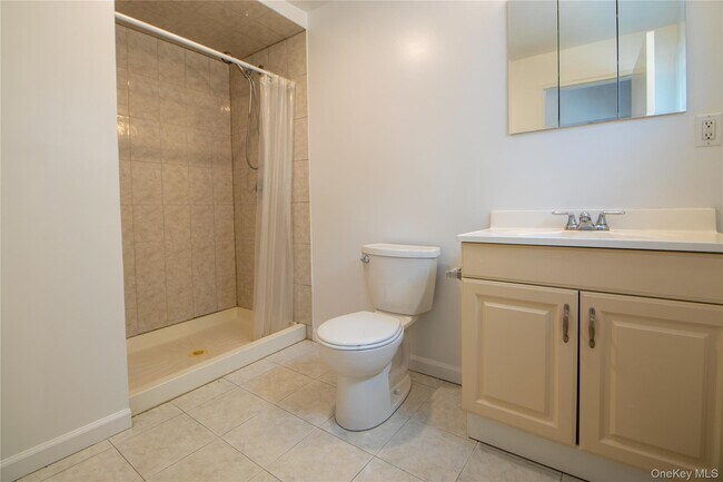 Building Photo - 31 Cherrywood Dr
