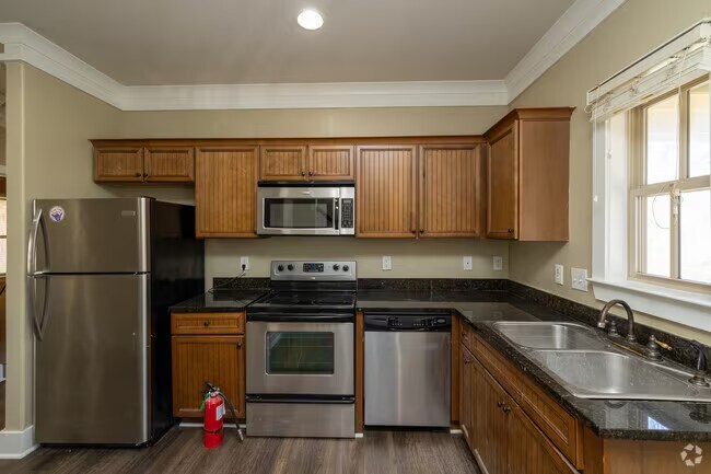 Building Photo - 101 West Ln