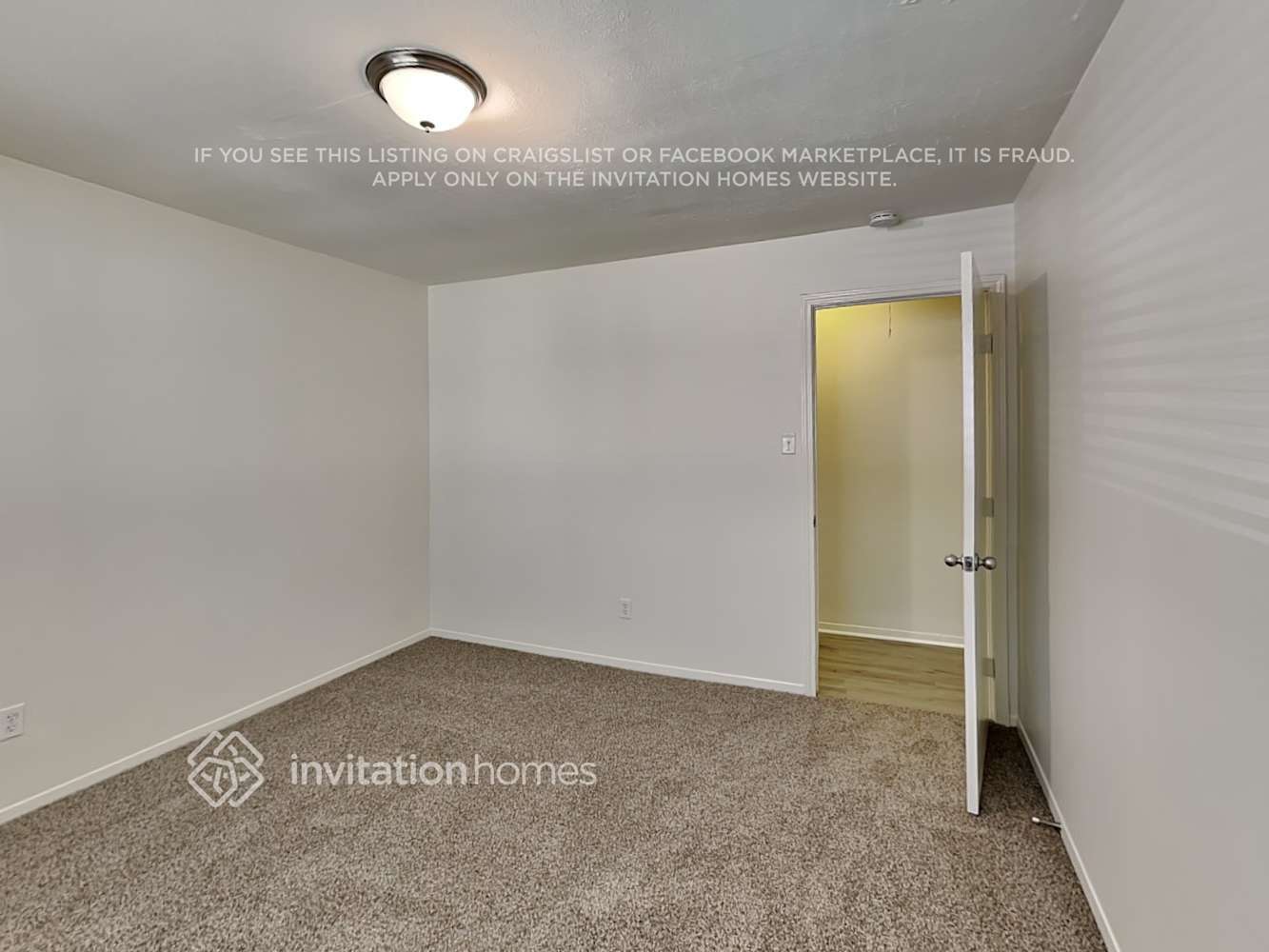 Building Photo - 4806 Lost Oak Dr