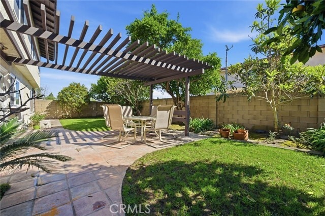 Building Photo - 18388 Santa Veronica Cir