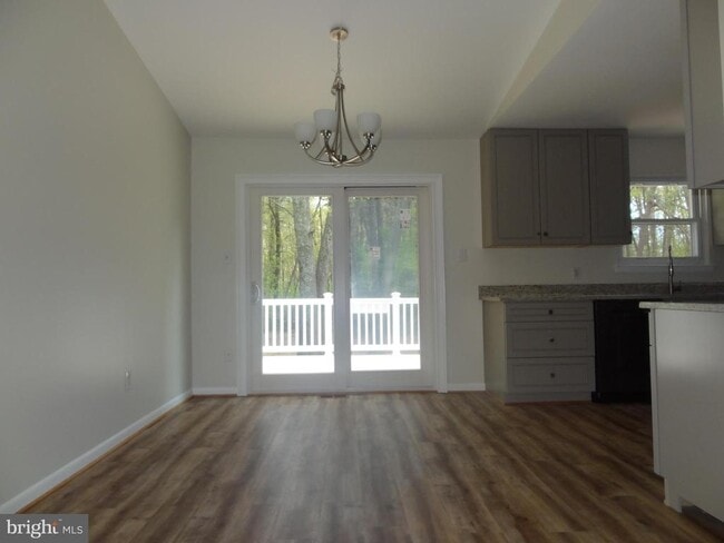 Building Photo - 1627 Severn Run Ct