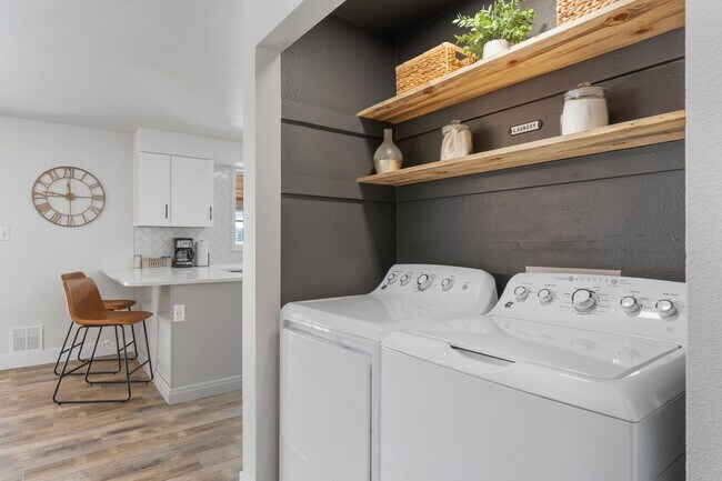 Building Photo - 4 Bedroom Home in SW Loveland