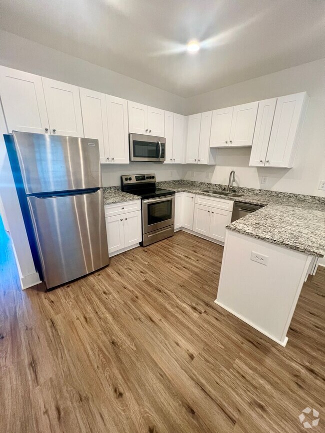 Building Photo - 1 Bed 1 Bath Condo Minutes to Downtown w/ ...