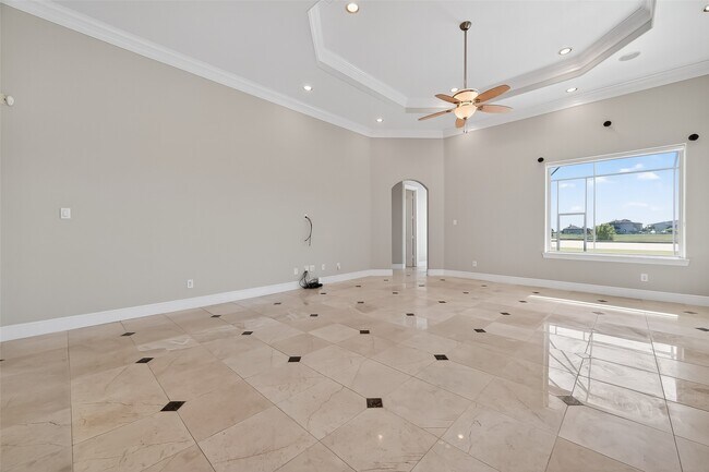 Building Photo - 5942 Sagamore Bay Ln