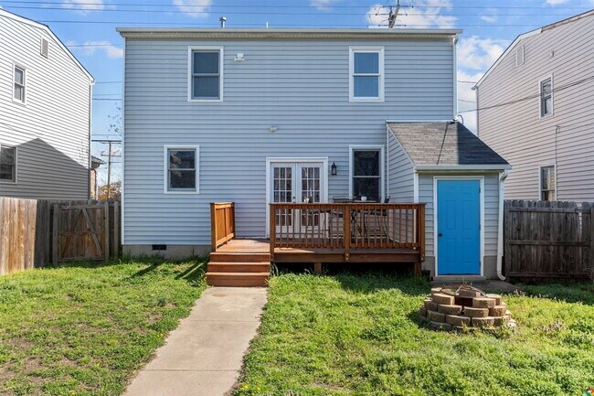 Building Photo - 931 W Leigh St