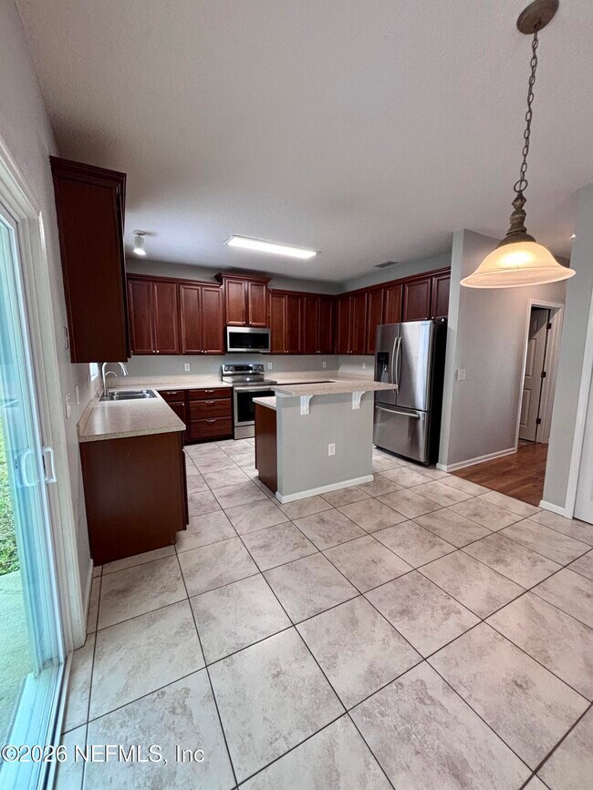 Building Photo - 121 Mahogany Bay Dr