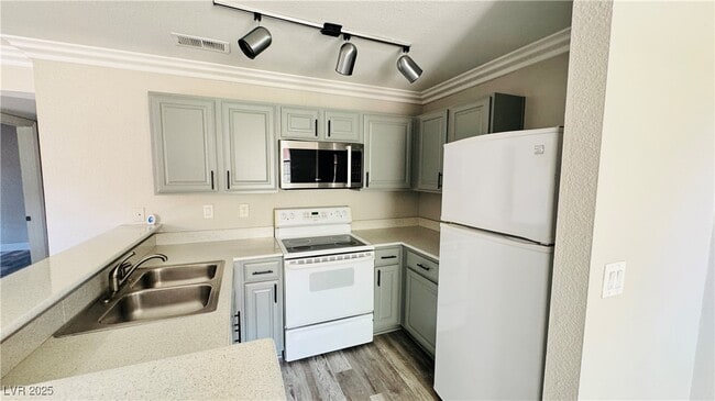 Building Photo - 4050 Pacific Harbors Dr