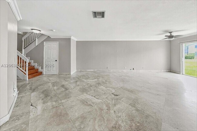 Building Photo - 5818 Northpointe Ln