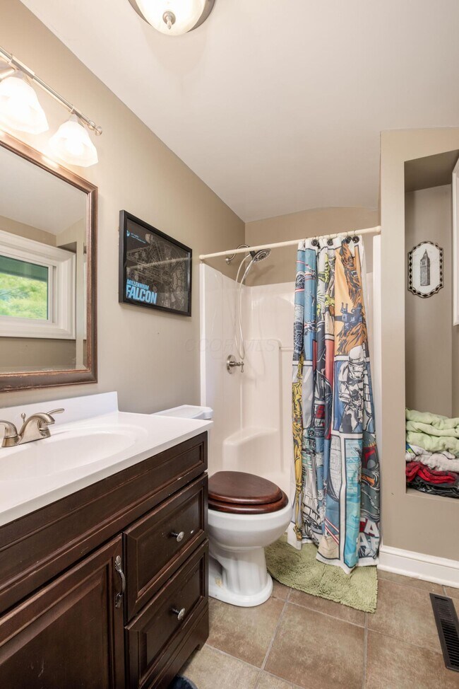 Building Photo - 4200 Dublin Rd