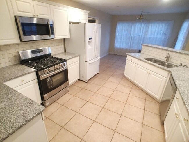 Building Photo - 4615 Howell Farms Dr NW