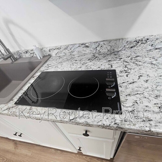 Building Photo - 1297 Dawes Wy