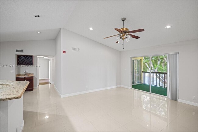 Primary Photo - 7640 Westwood Dr