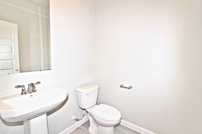 Building Photo - 3746 Canyon Shore Ln