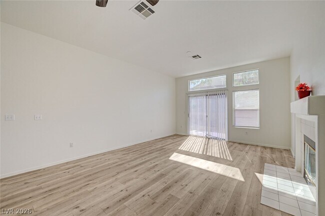 Building Photo - 3329 Ascona Ct