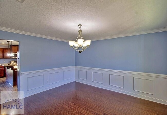 Building Photo - 702 Auburn Cv