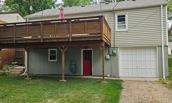 Building Photo - 1708 15th Ave