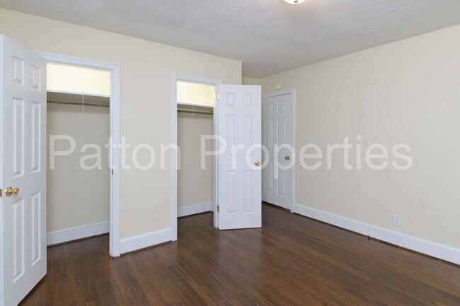 Building Photo - 3901 Bright Ave