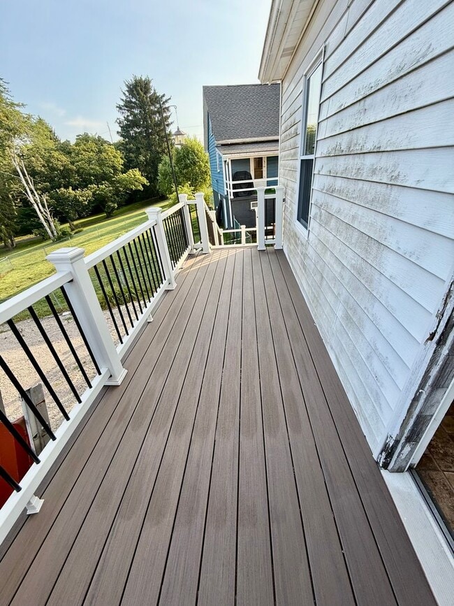 Building Photo - Hopewell - 1 Bedroom 1 Bath apartment on B...