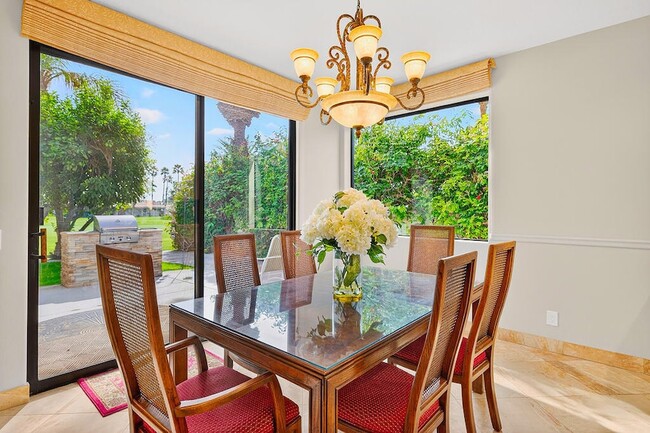 Building Photo - 79122 Starlight Ln