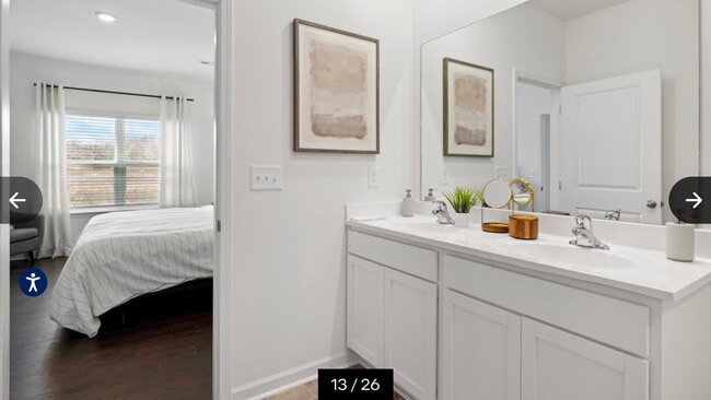Building Photo - 46 Colonial Cv