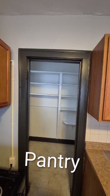 Building Photo - 7111 S Emerald Ave