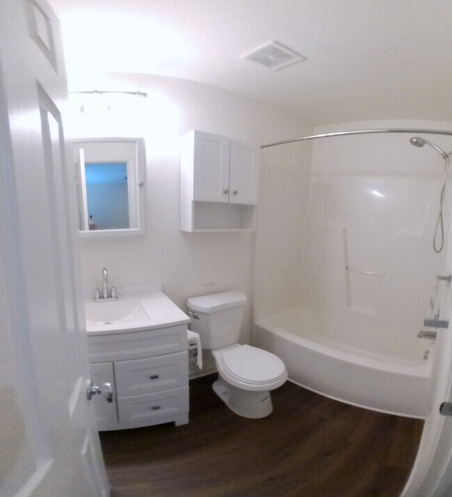 Building Photo - 103 Pinter Ct