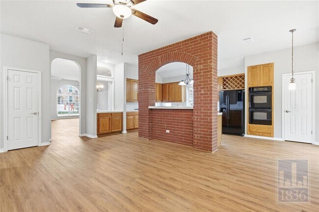 Building Photo - 10505 Walpole Ln