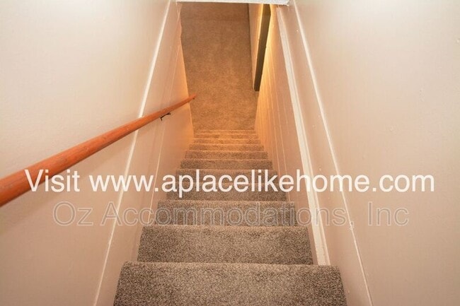 Building Photo - 4340 W 51st St