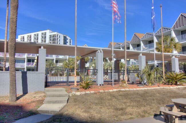 Building Photo - 6803 N Ocean Blvd