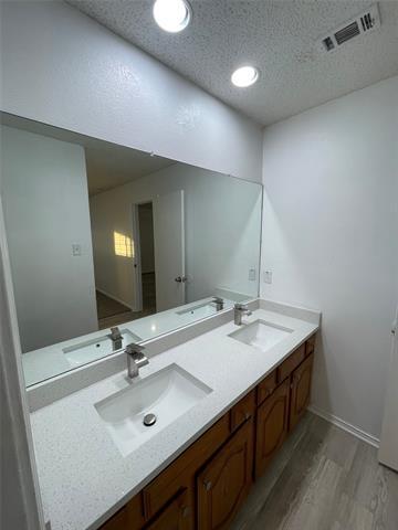 Building Photo - 2424 Sherry St