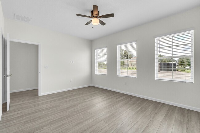 Building Photo - 2549 Slim Haywood Ave