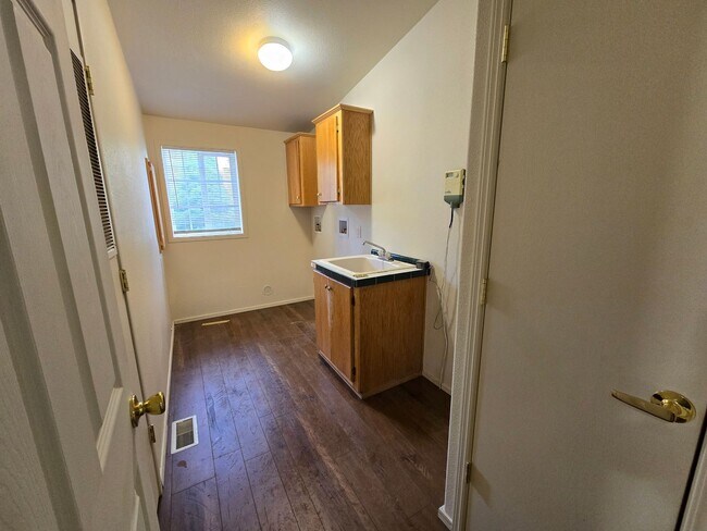 Building Photo - 4161 W Foothill Dr