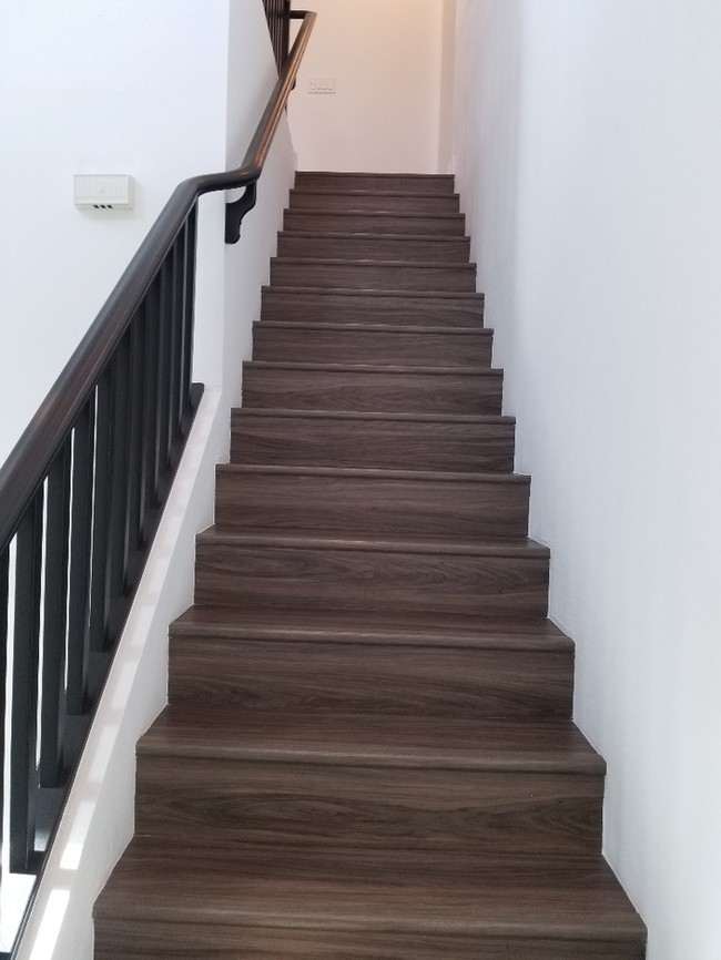 Building Photo - AMAZING TOWNHOME IN MCQUEEN AND OCOTILLO