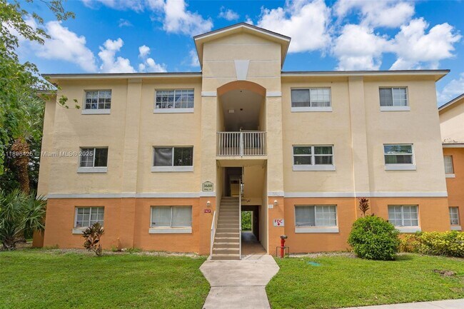 Building Photo - 3680 N 56th Ave