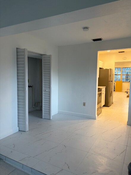Building Photo - 2129 NW 57th St