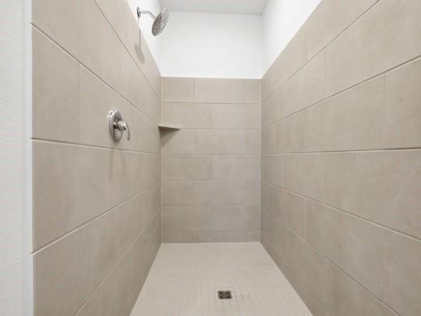 Building Photo - 7001 Camphor Ct