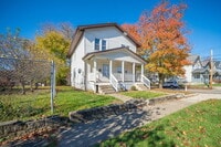 Building Photo - 1451 N 6th St