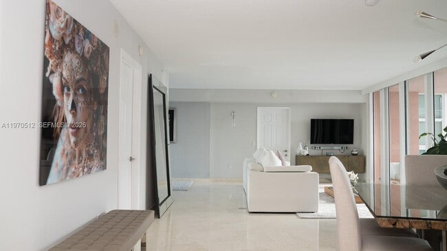 Building Photo - 3370 Hidden Bay Dr