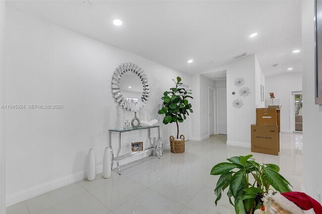 Building Photo - 3172 W 79th Pl