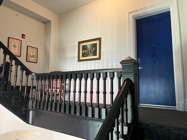 Building Photo - The Amos