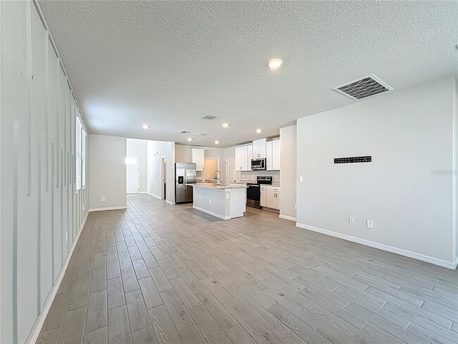 Building Photo - 7329 Boggy Crk Pl