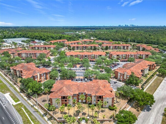 Building Photo - 5560 Metrowest Blvd