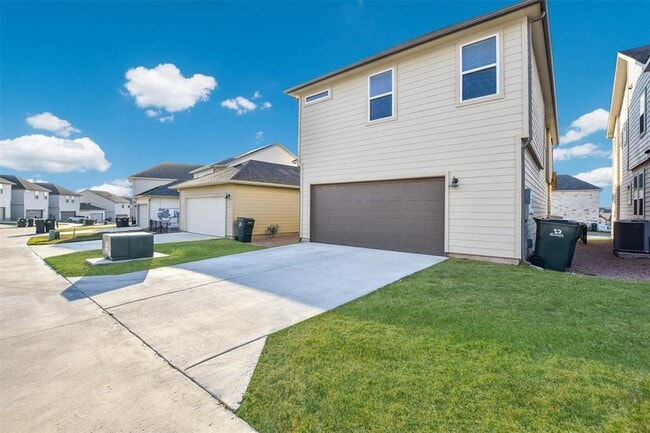 Building Photo - 304 Delaware Mountains Ter