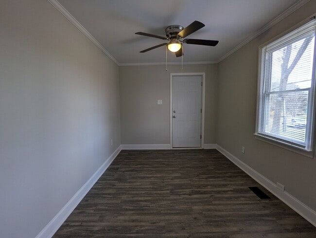 Building Photo - 427 Mildred Ave