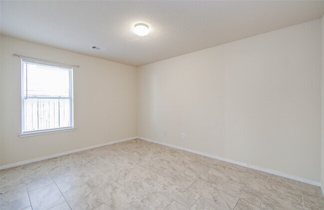 Building Photo - 4214 Forest Rain Ln