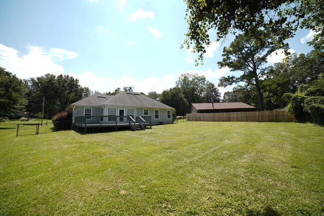 Building Photo - 3204 Gallant Fox Trail