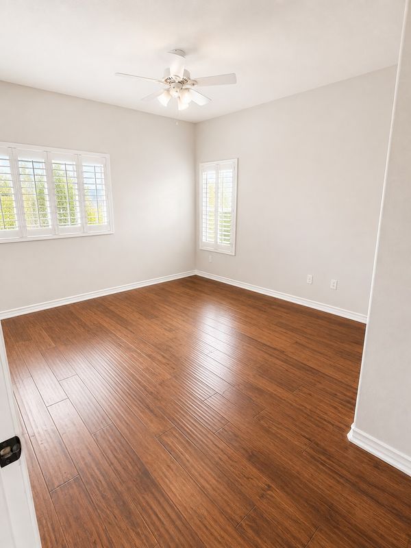 Building Photo - 250 Napa Ct