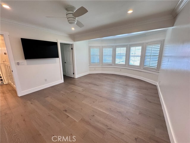 Building Photo - 2716 S La Salle Ave