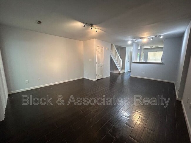 Building Photo - 3712 Winborne Ln